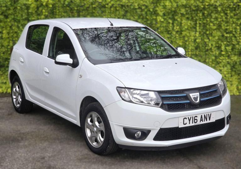 2016 Dacia Sandero 0.9 TCe Laureate Euro 6 (s/s) 5dr HATCHBACK Petrol Manual