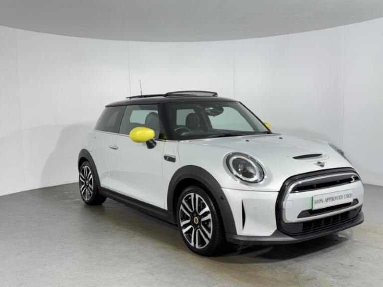 MINI HATCHBACK 135kW Cooper S Level 3 33kWh 3dr Auto