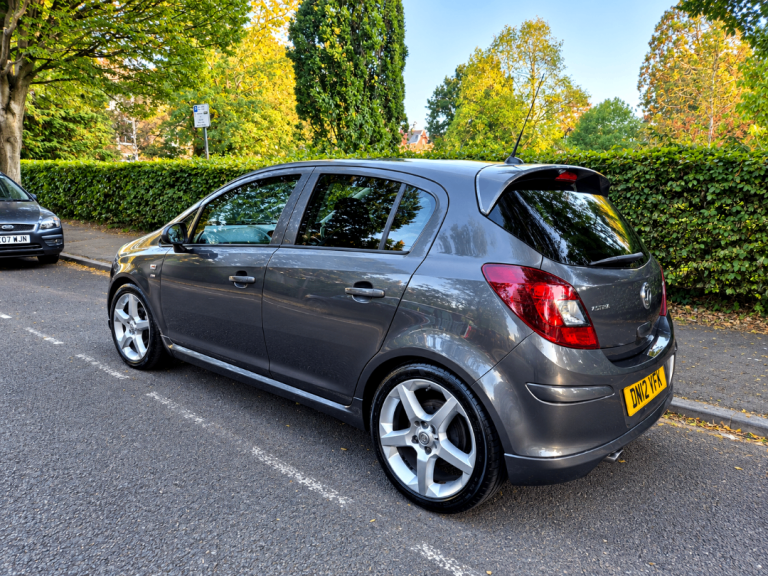 LOW MILEAGE VAUXHALL CORSA 