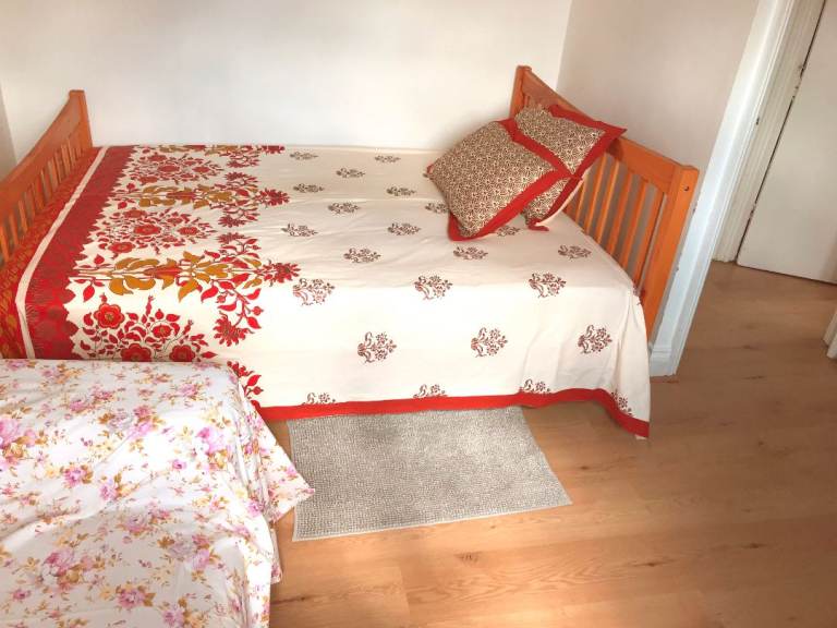Furnished Double Room Available, Plaistow, London (Redy to move)