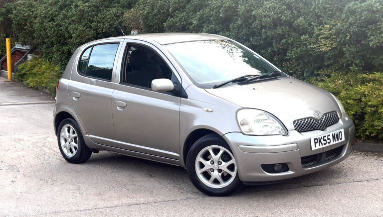 TOYOTA YARIS COLOUR COLLECTION 1.3 PETROL