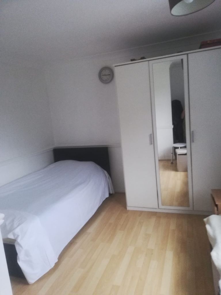 Single room is available 