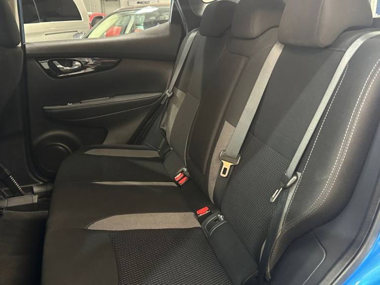 2018 Nissan Qashqai 1.5 dCi Acenta SUV 5dr Diesel Manual Euro 6 (s/s) (110 ps) HATCHBACK Diesel M...