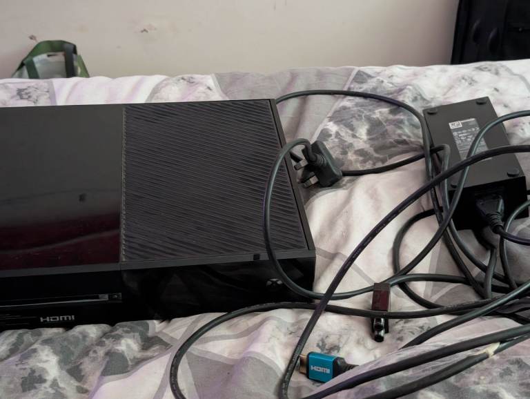 Xbox one console 500gb 