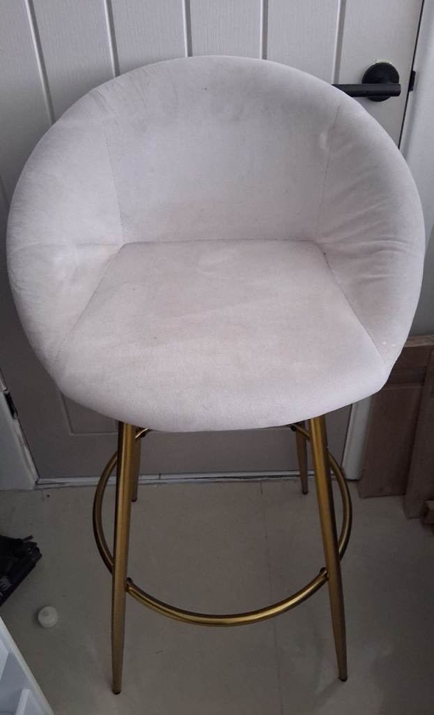 Breakfast bar stools