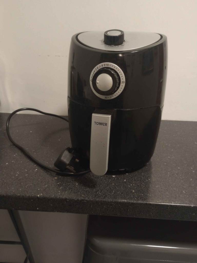 Small second hand air fryer