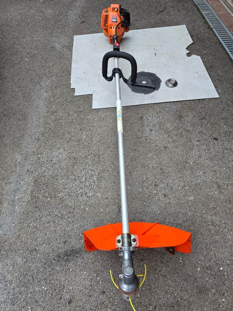 Tanaka Strimmer/Brushcutter  - Good Condition 