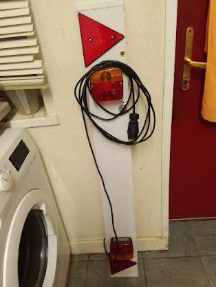 car trailer light board