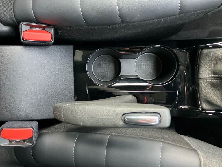 2021 Citroen C3 Aircross 1.2 PureTech 110 Shine Plus 5dr Hatchback PETROL Manual