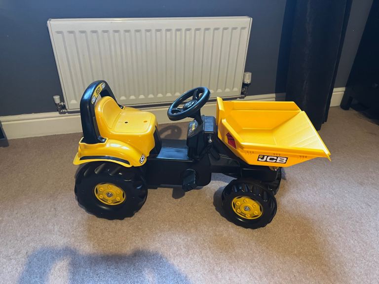 JCB Dumper Truck