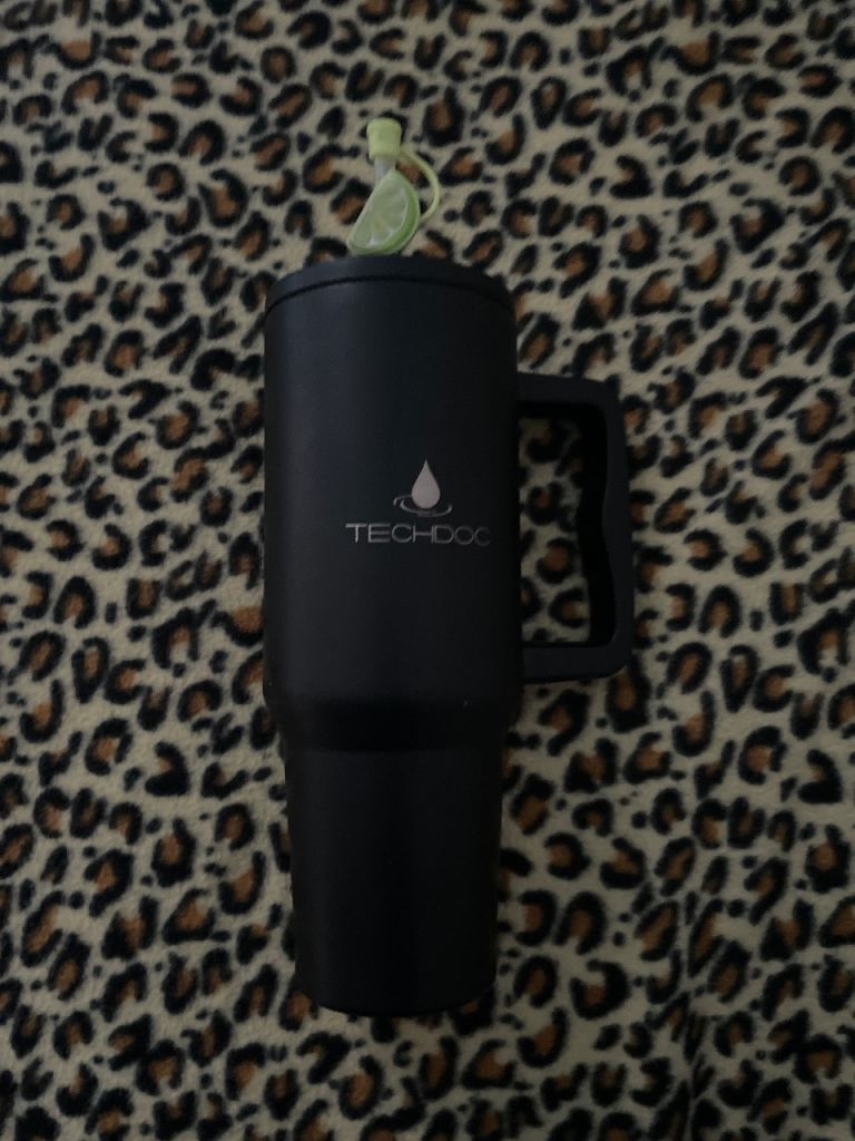 TECHDOC Black Insulated Travel Mug with Handle – As Good As New