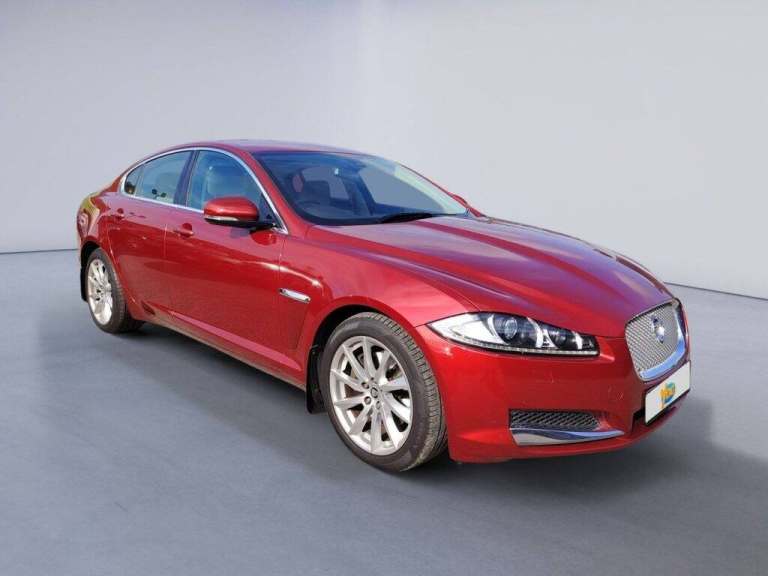 2012 Jaguar XF 2.2d Premium Luxury Saloon 4dr Diesel Auto Euro 5 (s/s) (190 ps) Saloon Diesel Aut...