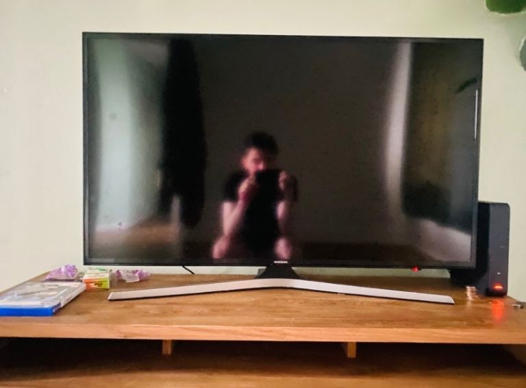 40-inch Samsung 4K Ultra HD Smart LED TV