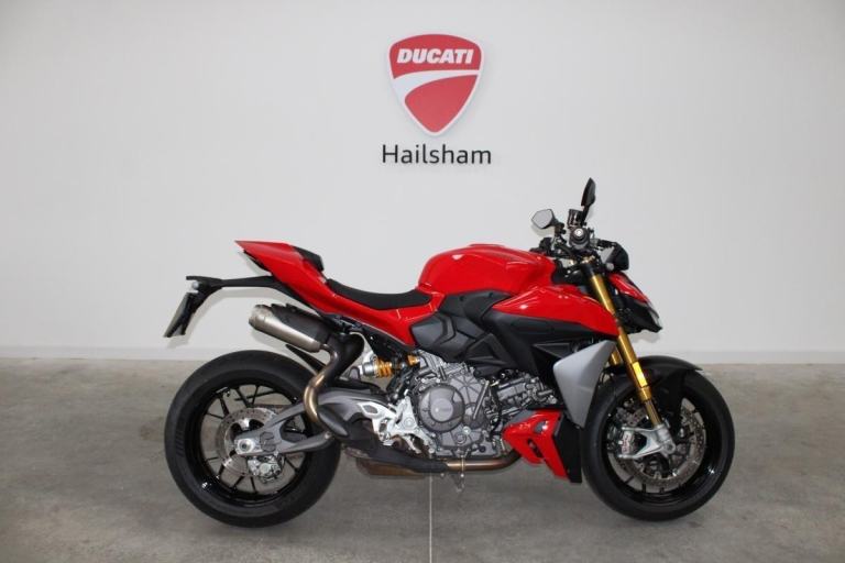 Ducati Streetfighter V2S, EX Demo, Ducati Red