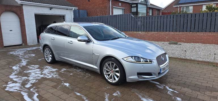 2014 Jaguar XF Premium Luxury Sportbrake (3.0L V6) 