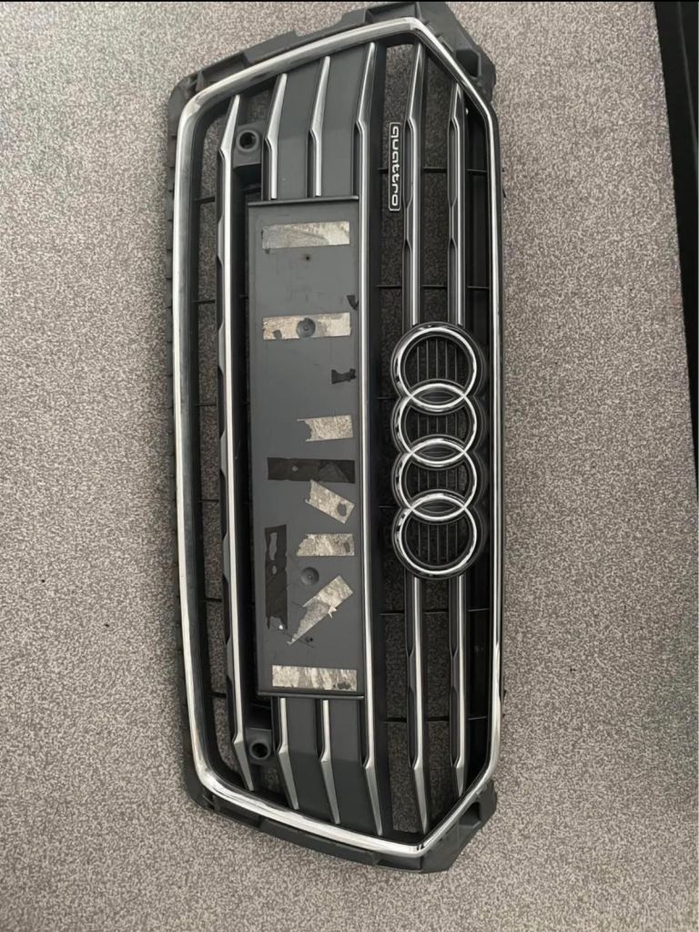 Audi A5 B9 front genuine Grill 2018