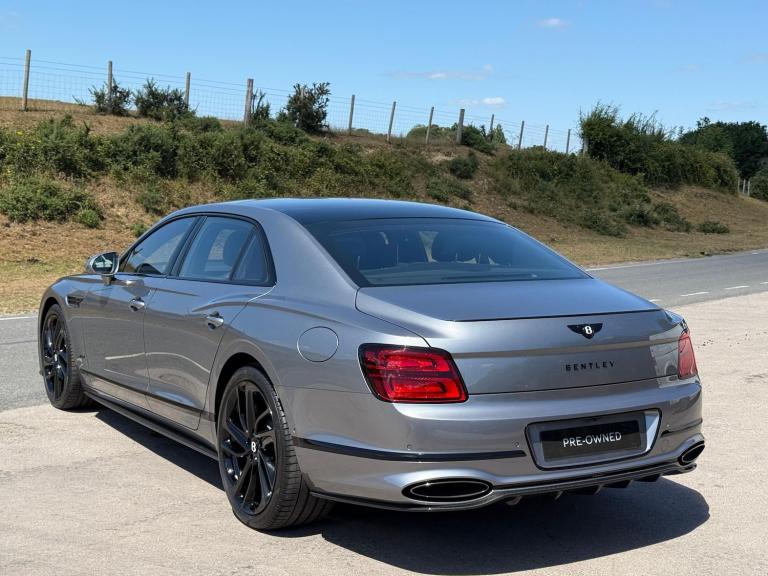 2025 Bentley Flying Spur 4.0 V8 Ultra-Performance 25.9kWh Speed Saloon 4dr Petrol Plug-in Hybrid ...