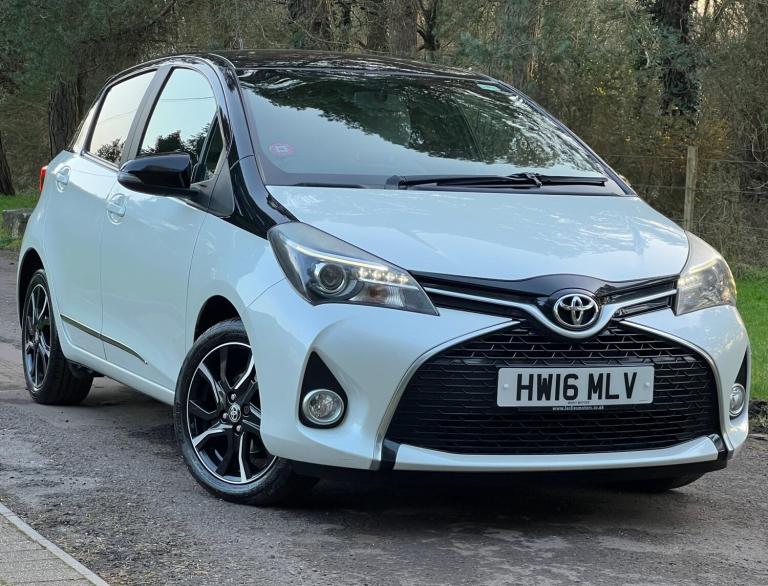 2016 Toyota Yaris 1.33 Dual VVT-i Design Euro 6 5dr HATCHBACK Petrol Manual