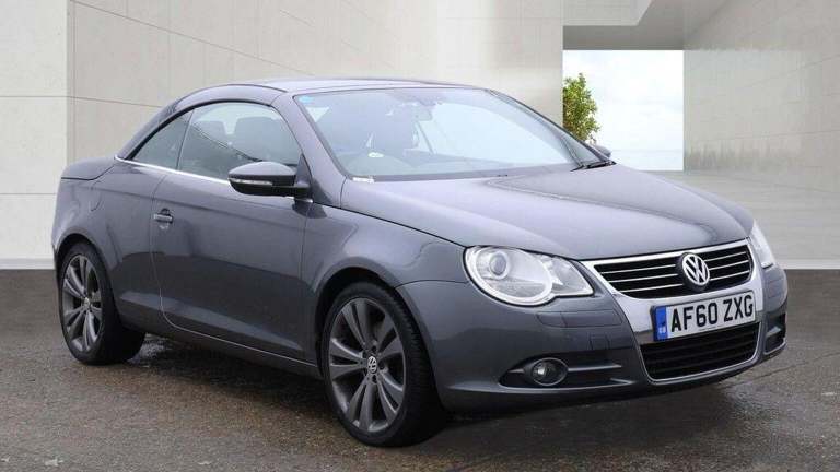VOLKSWAGEN EOS 2.0 TDI CR Sport Cabriolet Euro 5 2dr (grey) 2010