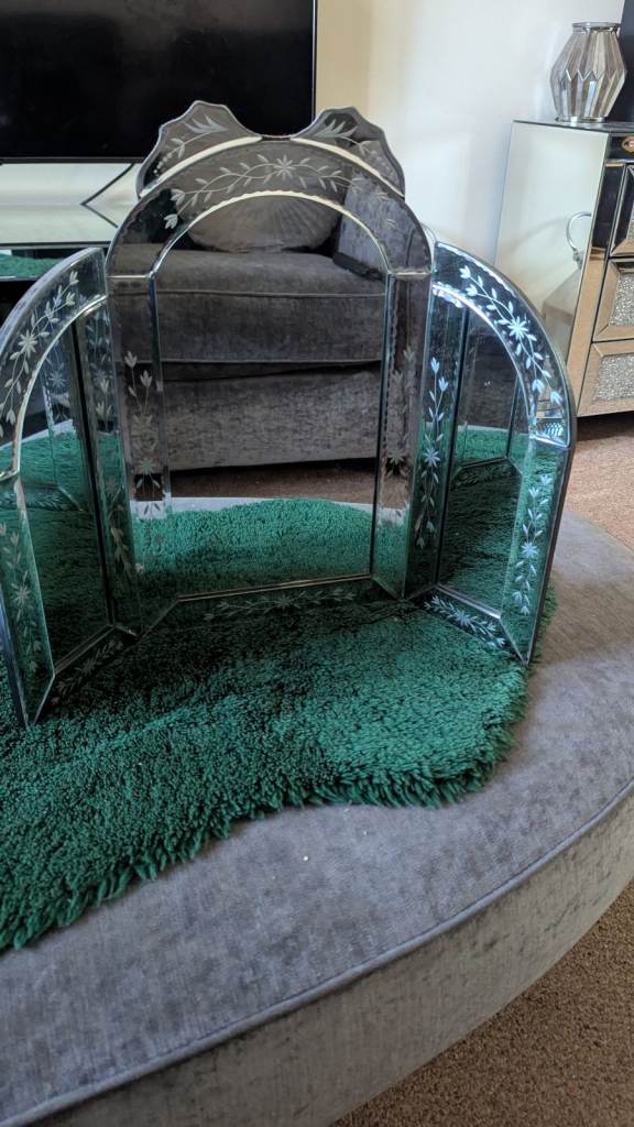 Dressing Table 3 Mirrow