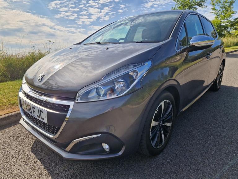 2018 Peugeot 208 1.2 PureTech Allure Premium 5dr [Start Stop] HATCHBACK Petrol Manual