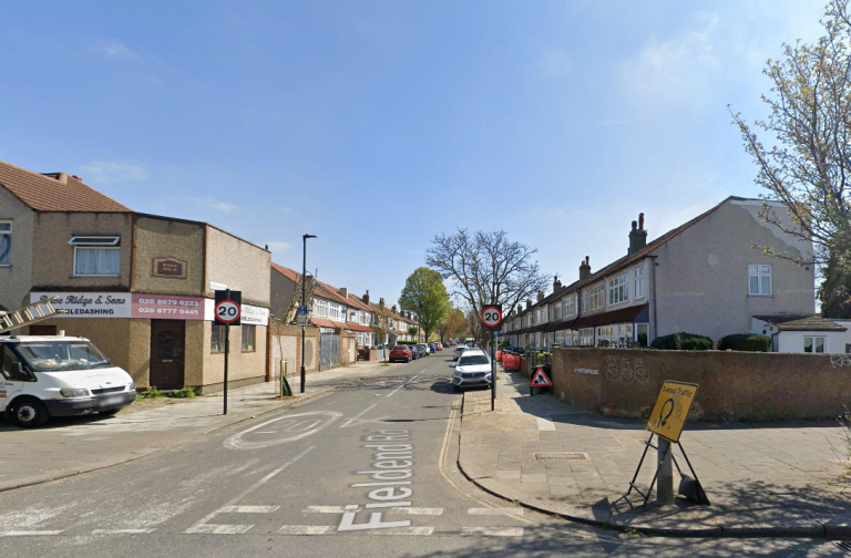 BENEFITS ACCEPTED - Studio Flat Available in Tooting Lambeth SW16