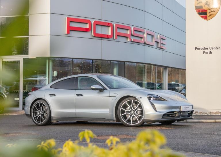 2024 Porsche Taycan Performance Plus 93.4kWh Saloon 4dr Electric Auto RWD (11kW