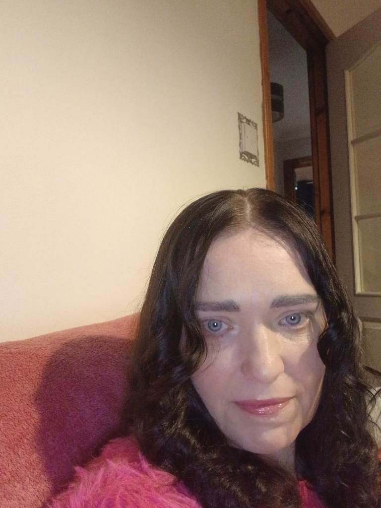 looking for xmas travel partner