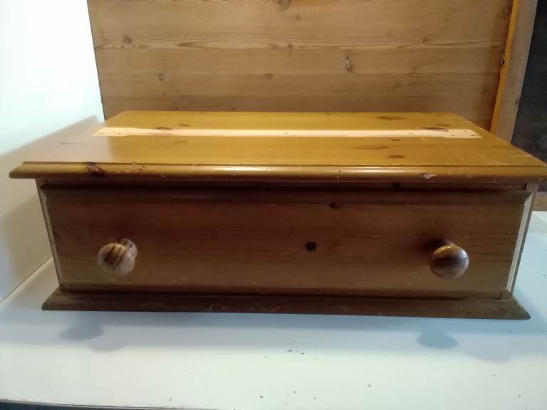 Small Pine Wooden Bedside Table or Seat with Single Drawer