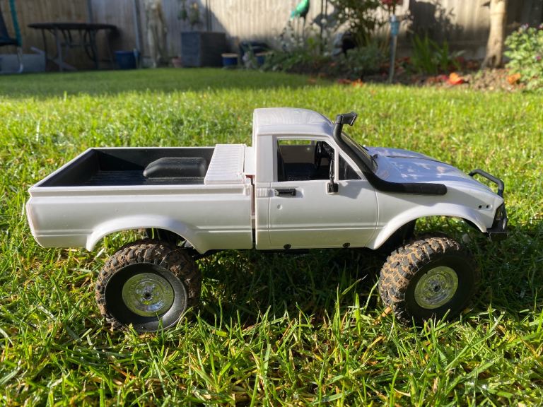 Remote control car