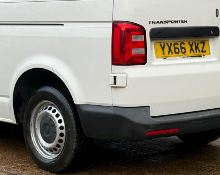 2016 Volkswagen Transporter 2.0 TDI T30 BlueMotion Tech Startline FWD LWB Euro