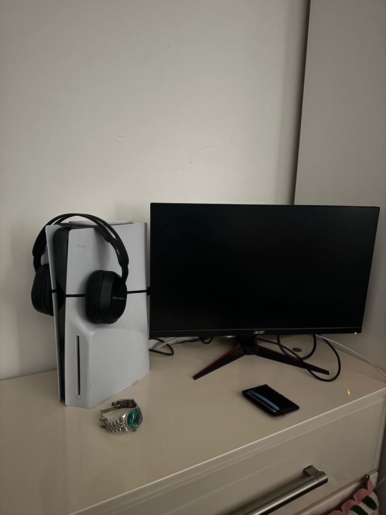 Ps5 with monitor and headset 