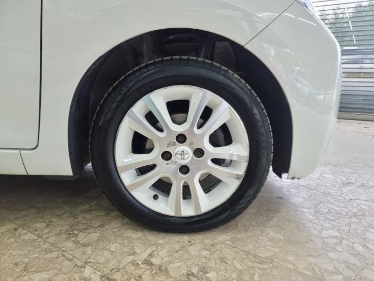 2016 Toyota AYGO 1.0 VVT-i X-Pure 5dr HATCHBACK Petrol Manual