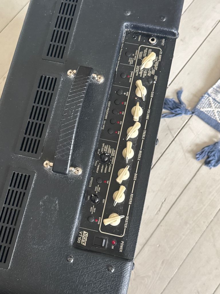Vox guitar amplifier 