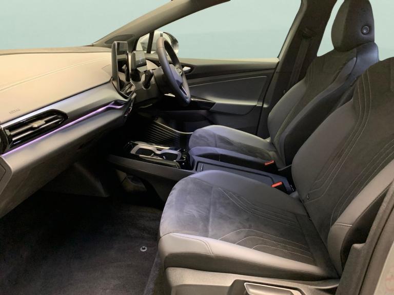 2025 Volkswagen ID.5 Pro 77kWh Match SUV 5dr Electric Auto (286 ps) - LED - REVERSE CAM - HEATED ...