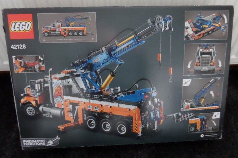 Lego Technic Heavy-duty Tow Truck #42128