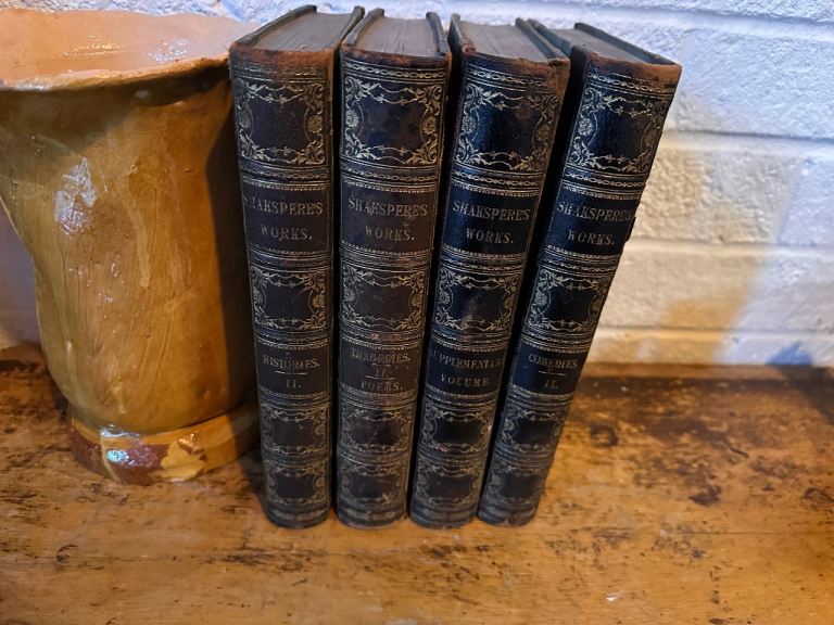 THE PICTORIAL EDITION OF THE WORKS OF SHAKESPEARE - ROUTLEDGE, 1867
