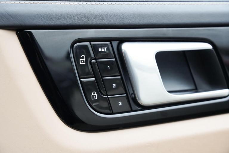 2019 Porsche Cayenne 3.0T V6 TiptronicS 4WD Euro 6 (s/s) 5dr ESTATE Petrol Automatic