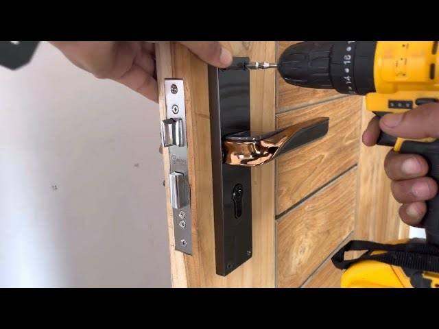 Professional Locksmith Good Prices Covering East London and Essex - Emergency Call Outs!
