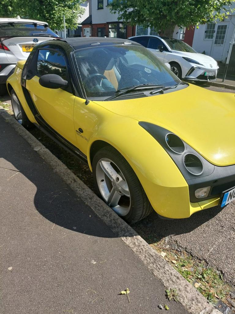 SMART ROADSTER 80 [RHD] 2dr AUTO LOW MILEAGE FSH 2004