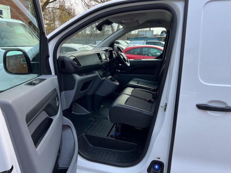 2021 Peugeot Expert 1.5 BlueHDi 1000 Professional Premium Standard Panel Van MWB Euro 6 (s/s) 6 P...