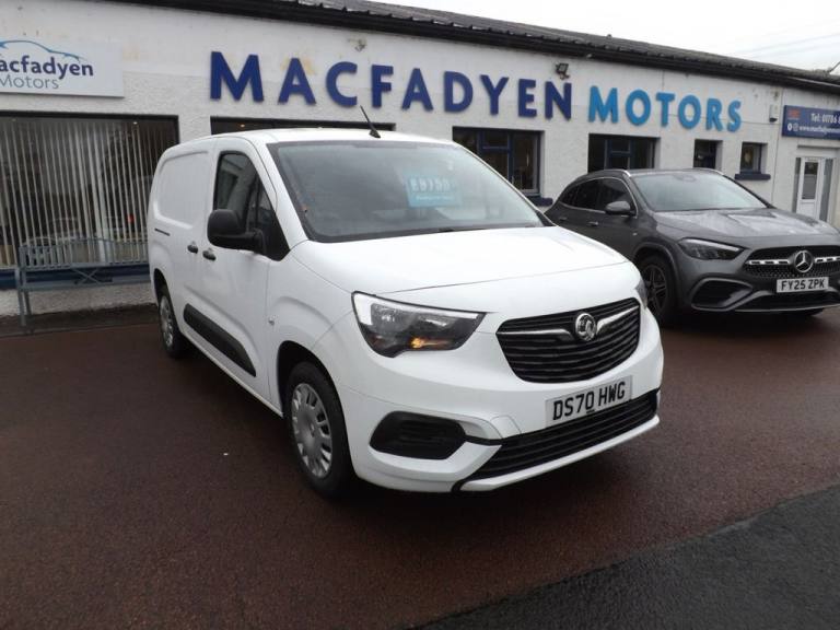 2020 Vauxhall Combo 1.5 Turbo D 2300 Sportive Panel Van 4dr Diesel Manual L2 H1 Euro 6 (s/s) (1 P...