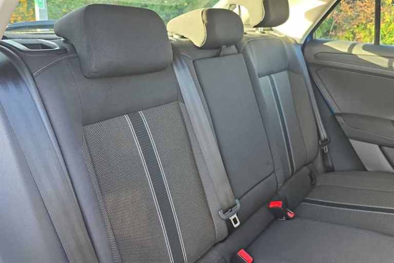 2018 Volkswagen T-Roc 1.0 TSI SE 5dr HATCHBACK PETROL Manual