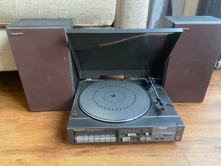 Panasonic record and tape player 
