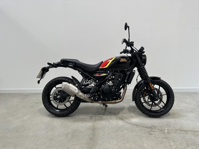 2025 Guerrilla 450 in Playa Black