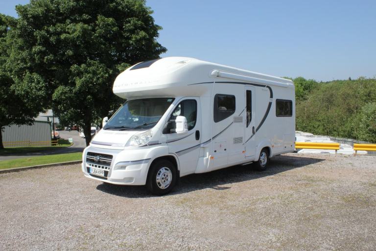 2014 "64" Plate Auto Trail Apache 700 Luxury 6 Berth Motorhome With Rear Lounge
