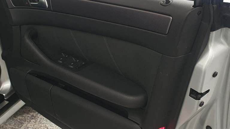 AUDI A6 2.0 SPECIAL EDITION*GENUINE 33,000 MILES*RARE*LEATHER * STUNNING CAR 