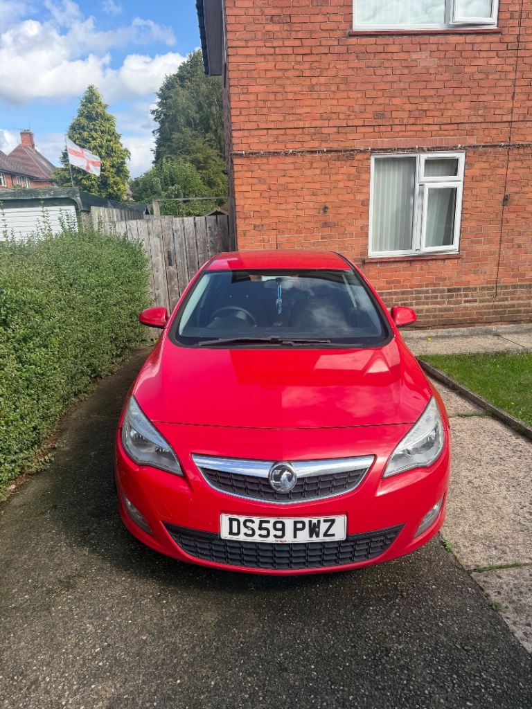 Vauxhall, ASTRA, Hatchback, 2010, Manual, 1398 (cc), 5 doors