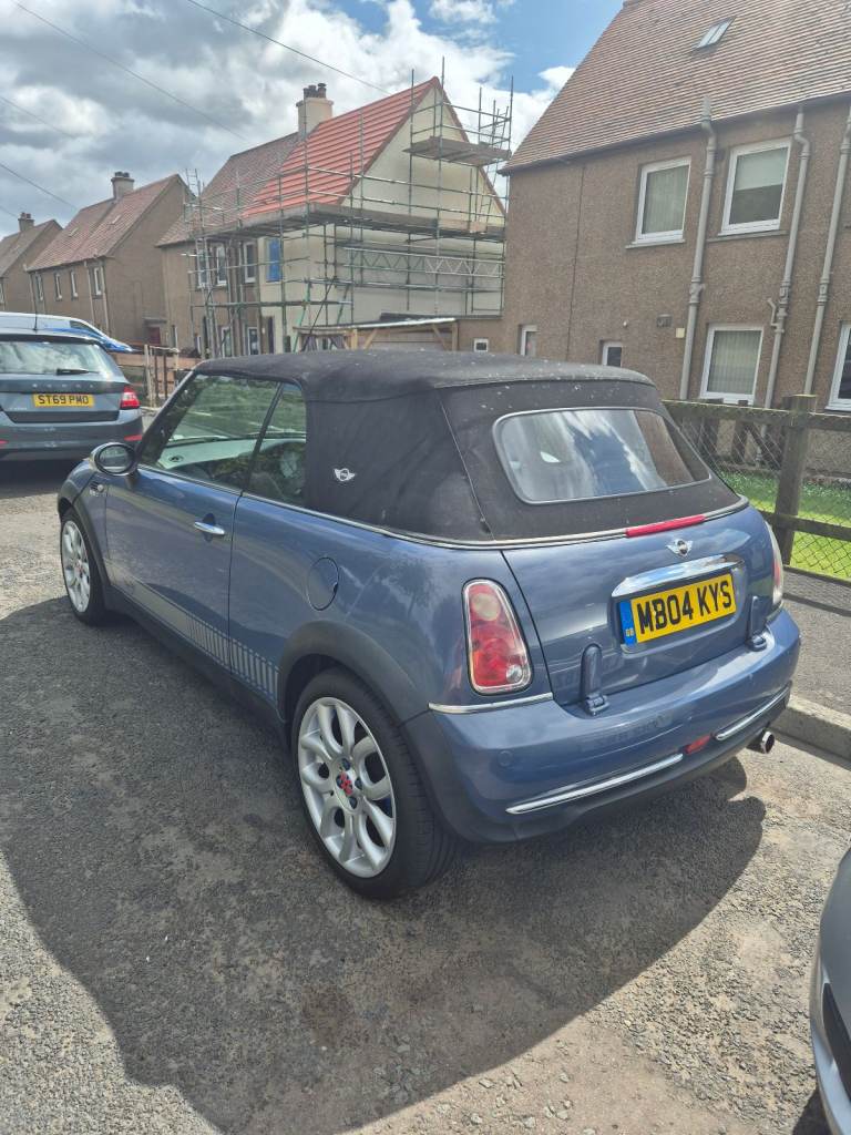 Mini, CONVERTIBLE, Convertible, 2004, Manual, 1598 (cc), 2 doors