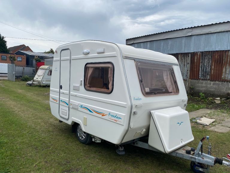 Freedom jetstream caravan with motor mover 